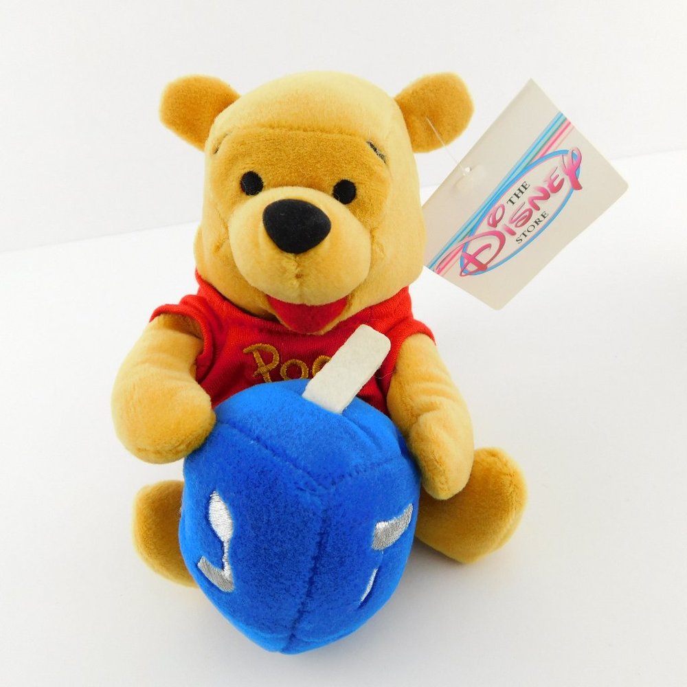 NWT 1999 Vintage WINNIE THE POOH HOLIDAY HANUKKAH Plush Bean Bag Disney Store